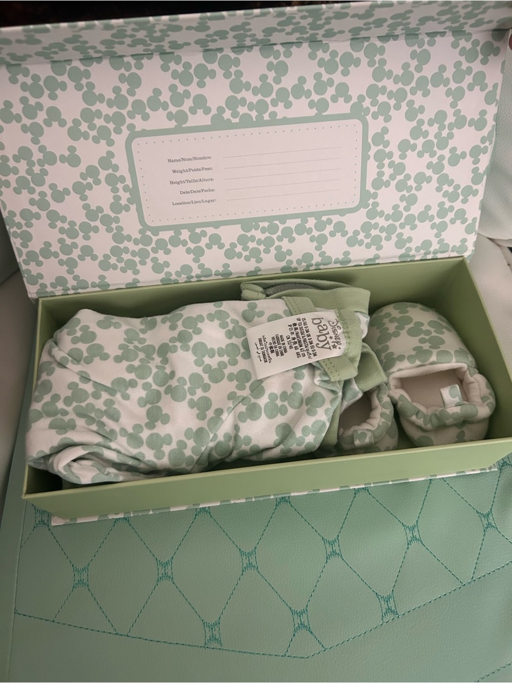 Disney Baby Box Set - Picture 5 of 9